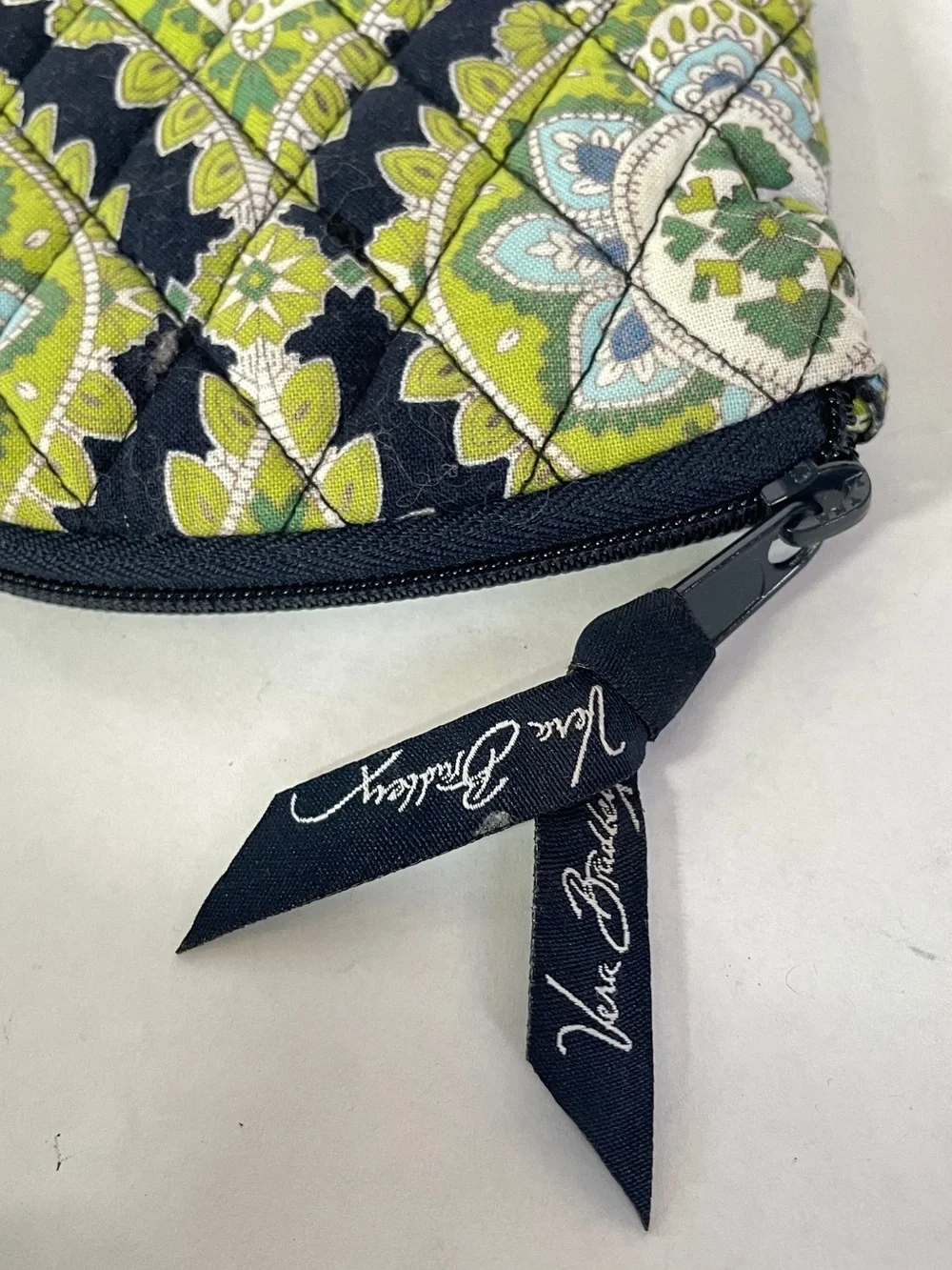 Vera Bradley //Sherry “Cambridge” Lime Green and Navy Quilted Hot tool Zip Case